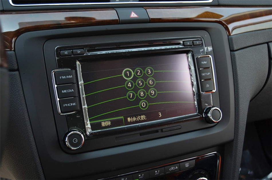 2013款 2.0TSI DSG尊仕版 内饰