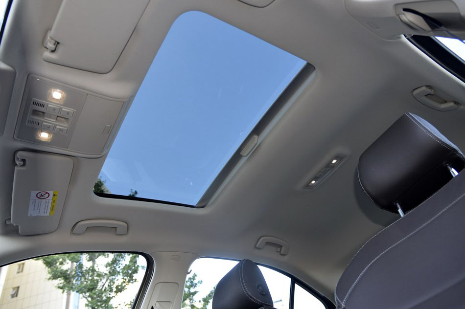 2016款 380TSI DSG旗舰版 内饰