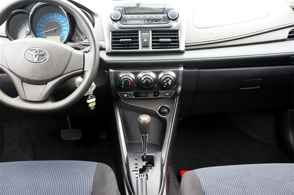 2014款YARiS L 致炫1.3L自动魅动版