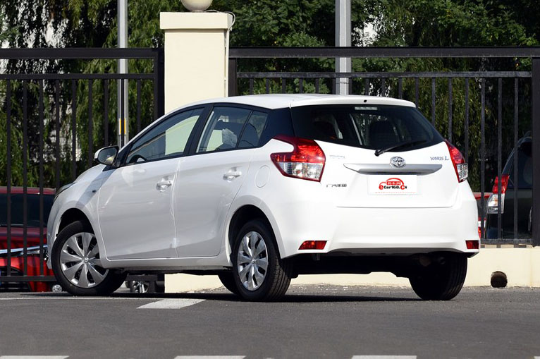 2015款 1.5E 自动魅动版 外观