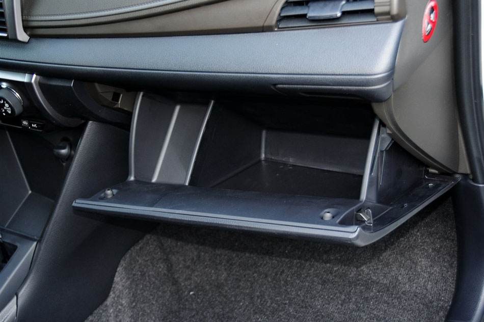 2015款 1.5E 自动魅动版 内饰