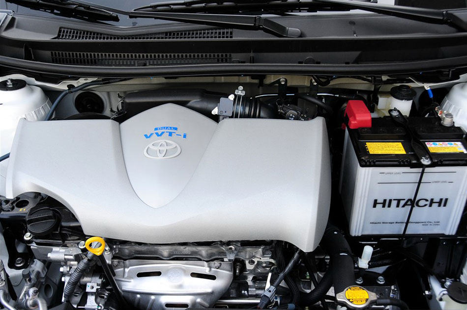 2015款 1.5E 自动魅动版 引擎底盘