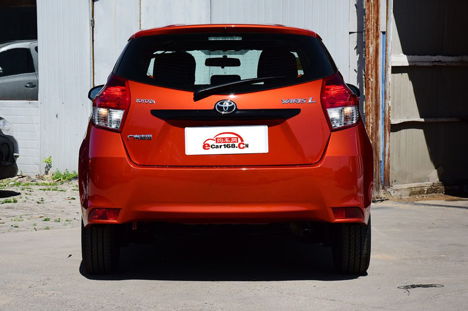 2015款 1.5G 自动橙色限量版 外观