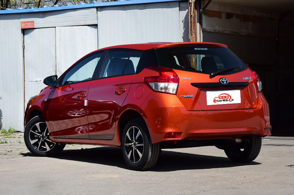 2015款 1.5G 自动橙色限量版 外观