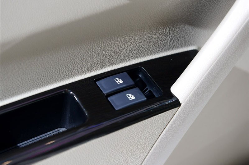 2014款 1.5L 至尊型