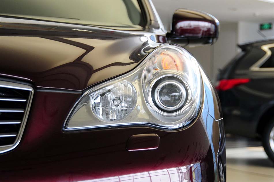 2013款 2.5L 两驱尊雅版 其他