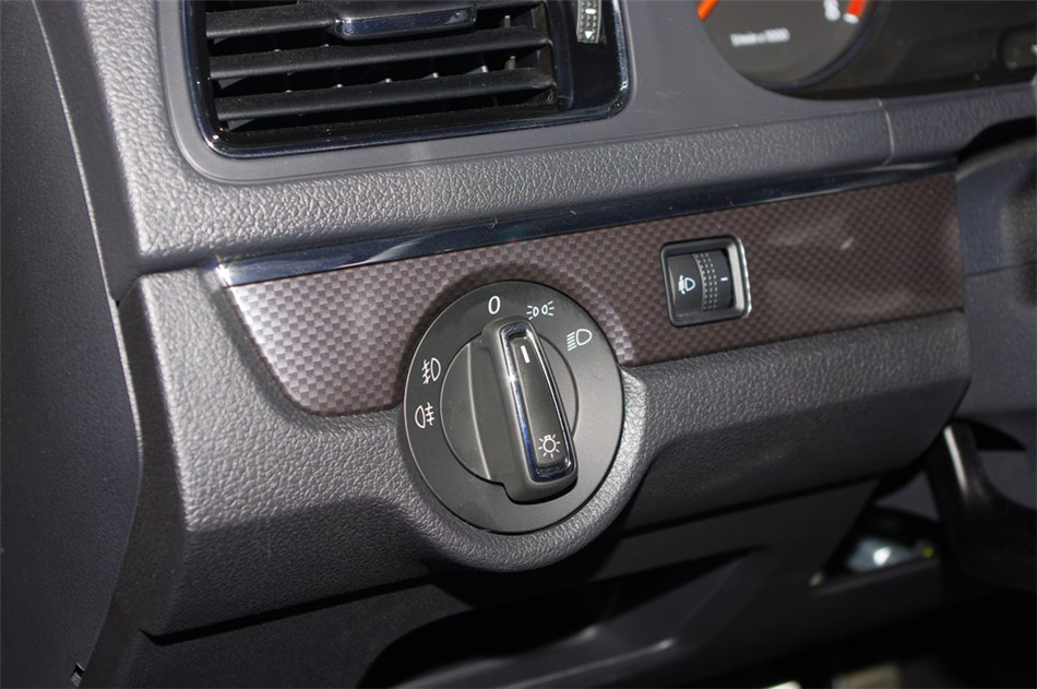 朗境  2014款 1.4TSI DSG 内饰