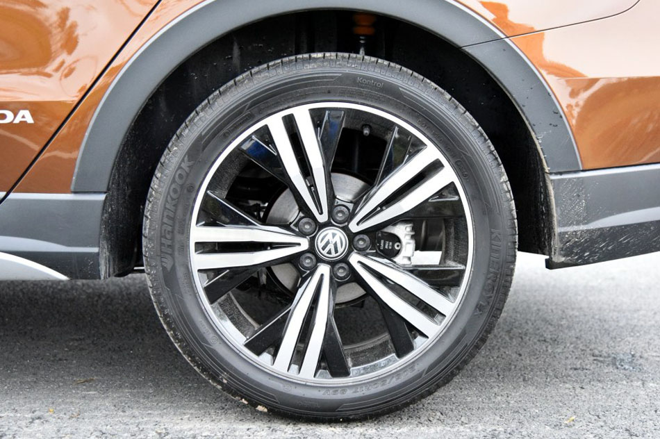 2016款 230TSI DSG豪华版 细节