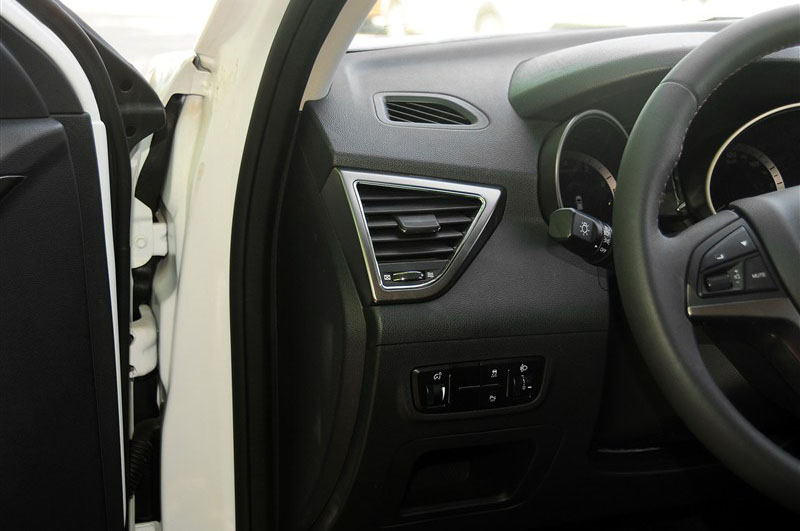 2014款 2.0L 手动豪华型