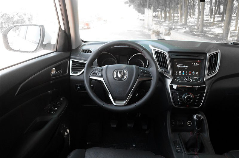 2014款 2.0L 手动豪华型