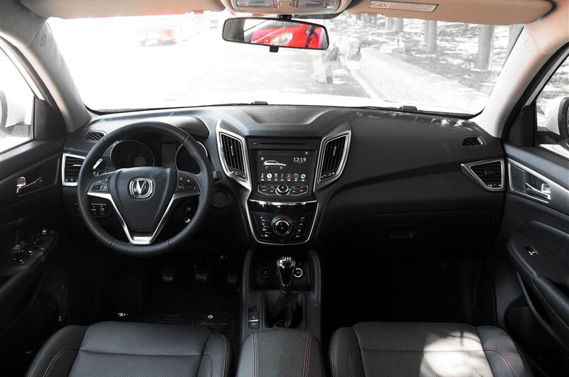 2014款 2.0L 手动豪华型