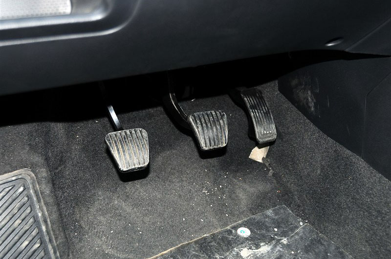 2014款 2.0L 手动豪华型