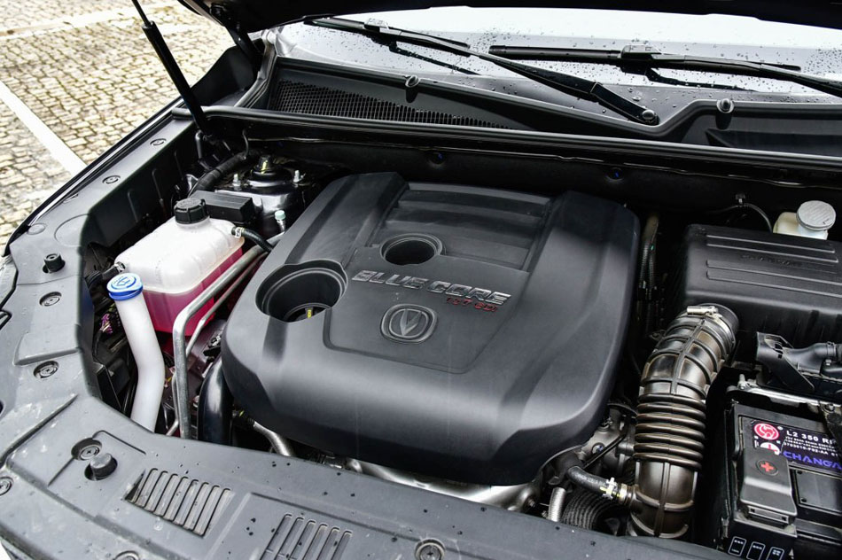 2017款 尚酷版 1.5T 自动锋领型 引擎地盘