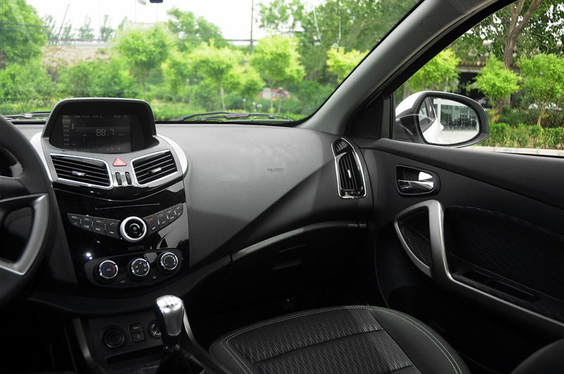 2014款 1.6L 手动智炫型