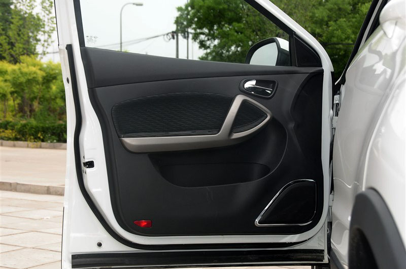 2014款 1.6L 手动智炫型