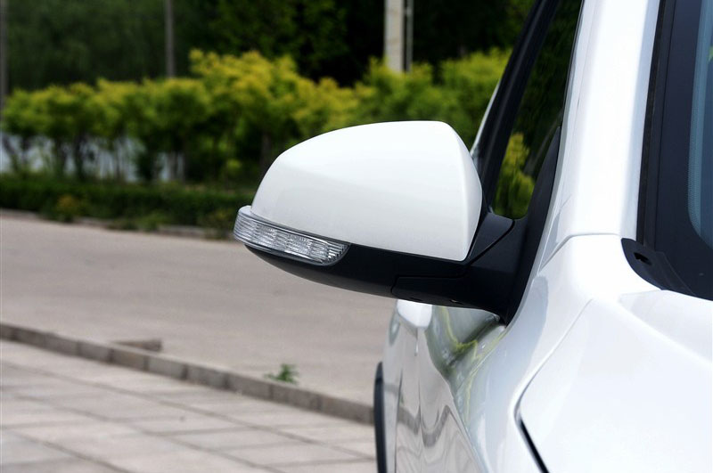 2014款 1.6L 手动智炫型