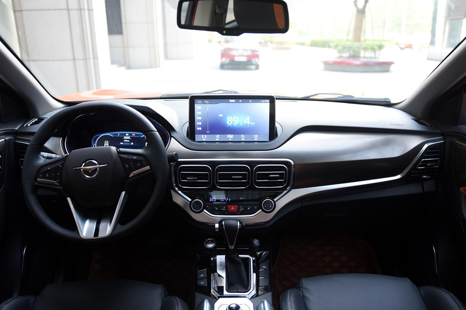 2019款 230T 自动智联旗舰型 内饰