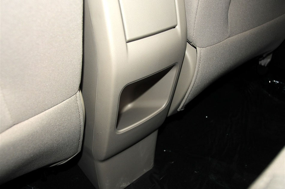 2015款 1.5L 手动够真版 空间