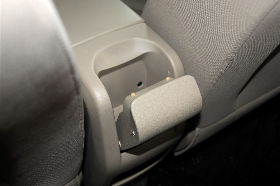 2015款 1.5L 手动够真版 空间