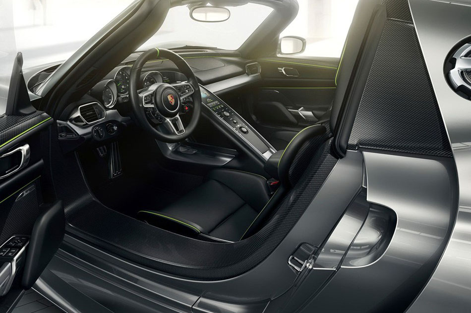 2014款 Spyder 座椅空间