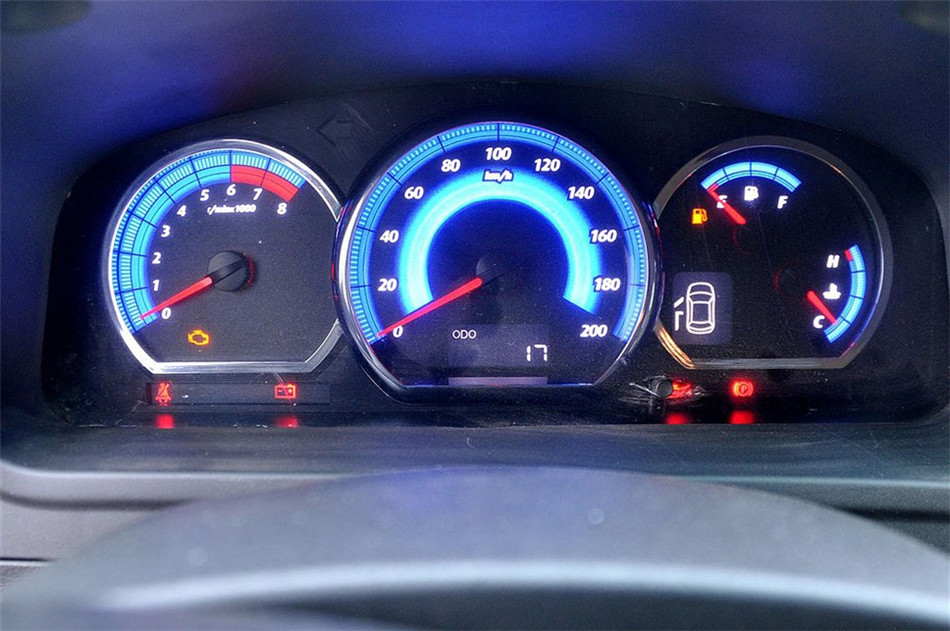 2013款 风行CM7 基本型