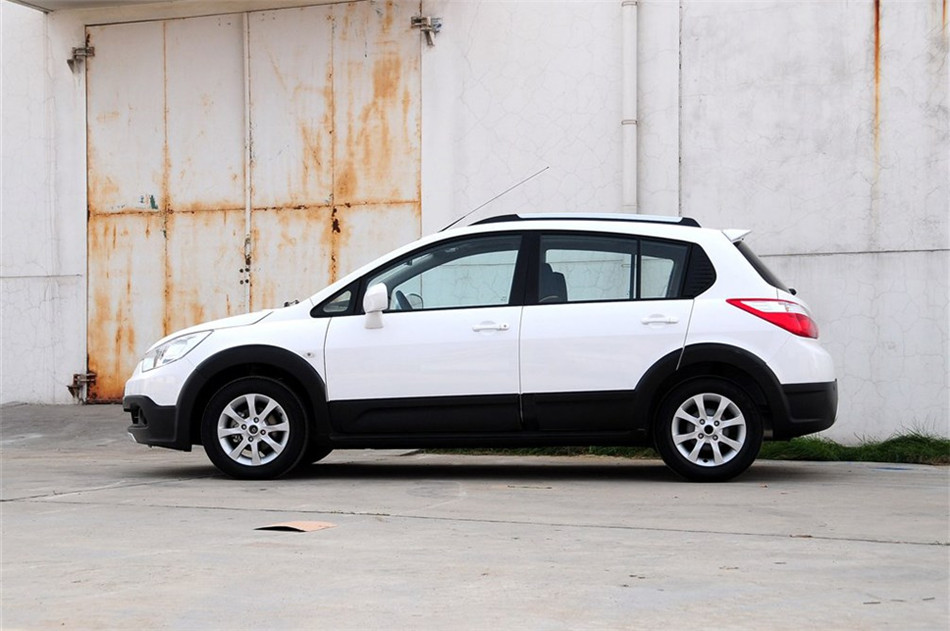 2014款 1.6L MT 手动炫酷版 外观