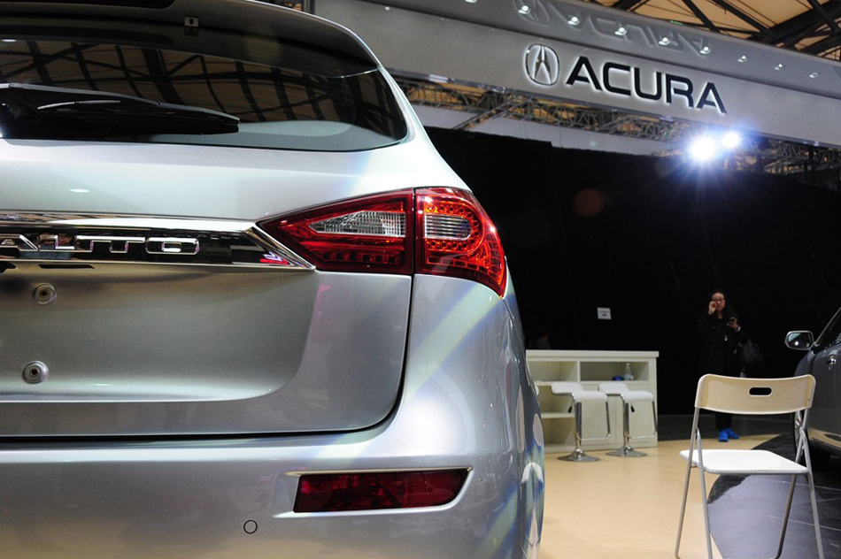 2013款 MT两驱豪华型 其他