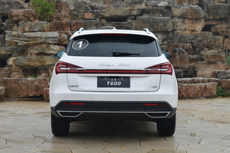 2019款 1.5T 自动尊贵型 外观