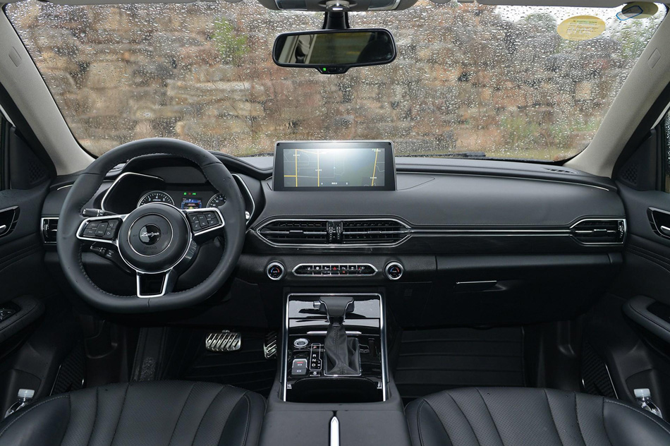 2019款 1.5T 自动尊贵型 内饰