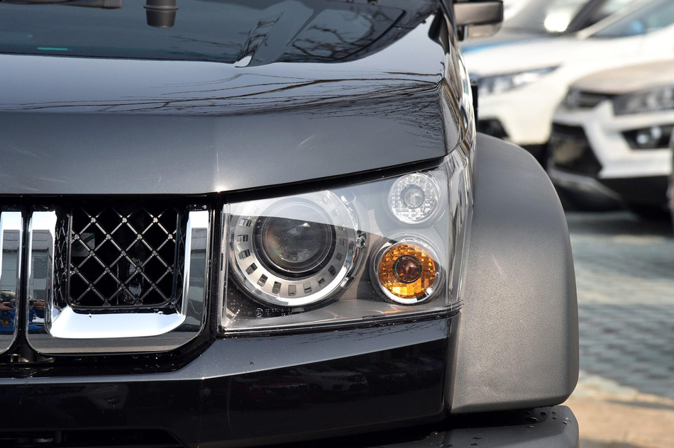 2018款 40L 2.0T 手动柴油四驱尊贵版 细节