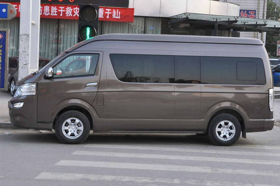 2013款 2.7L尊贵版 外观