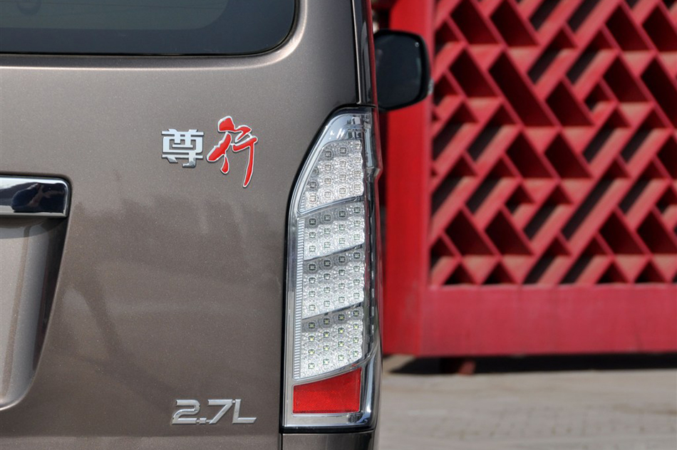 2013款 2.7L尊贵版 其他