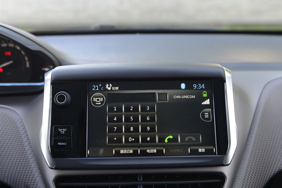 2015款 1.6THP 自动领航版 内饰