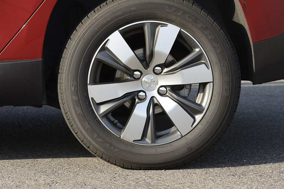 2015款 1.6THP 自动领航版 细节