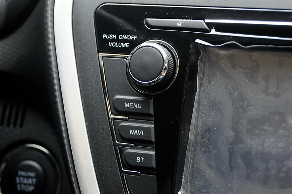 2014款 1.6L CVT尊贵型 内饰