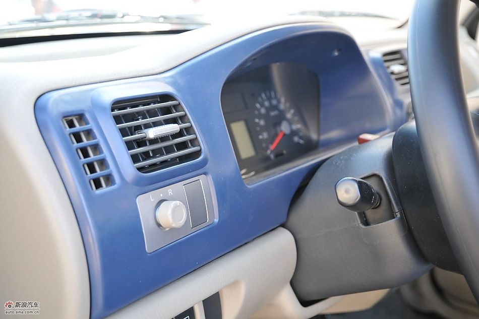 昌河铃木北斗星内饰