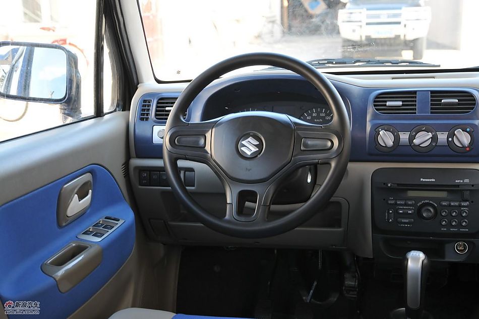 昌河铃木北斗星内饰