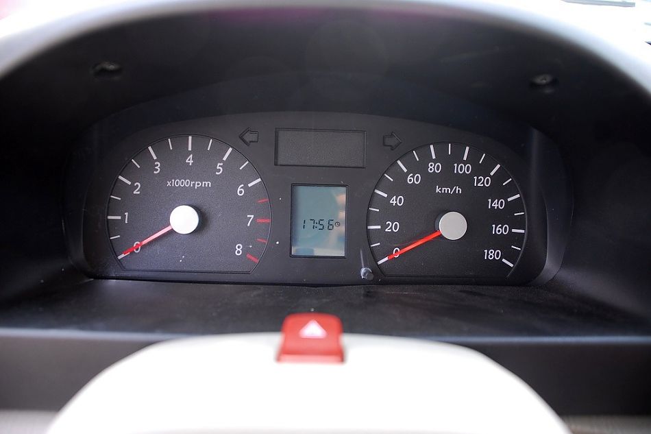 昌河铃木手自一体版北斗星内饰