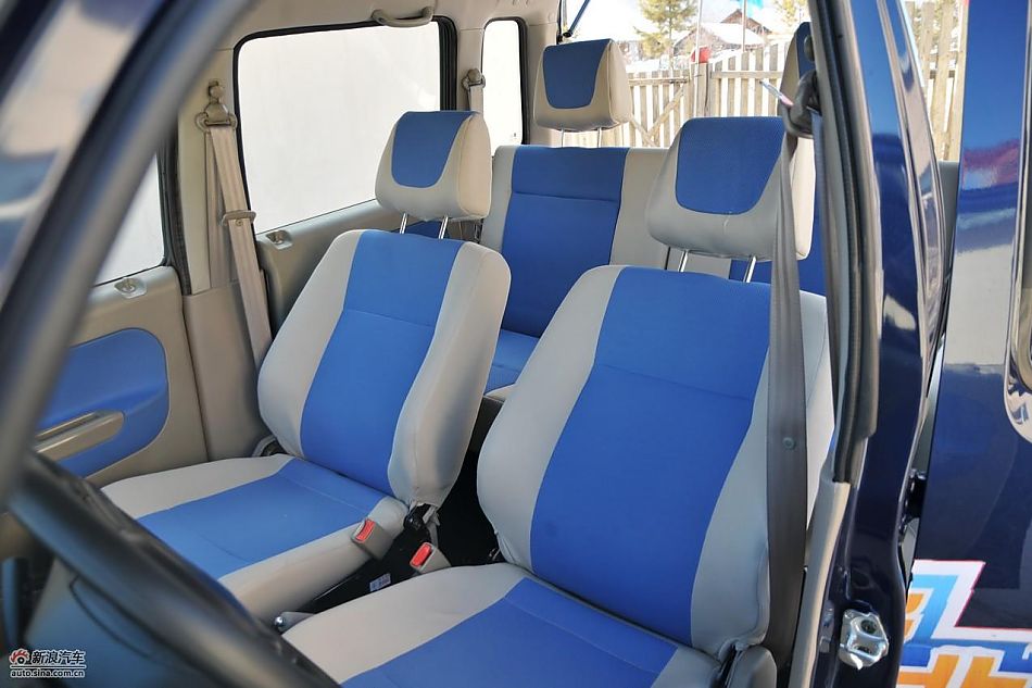 昌河铃木北斗星内饰