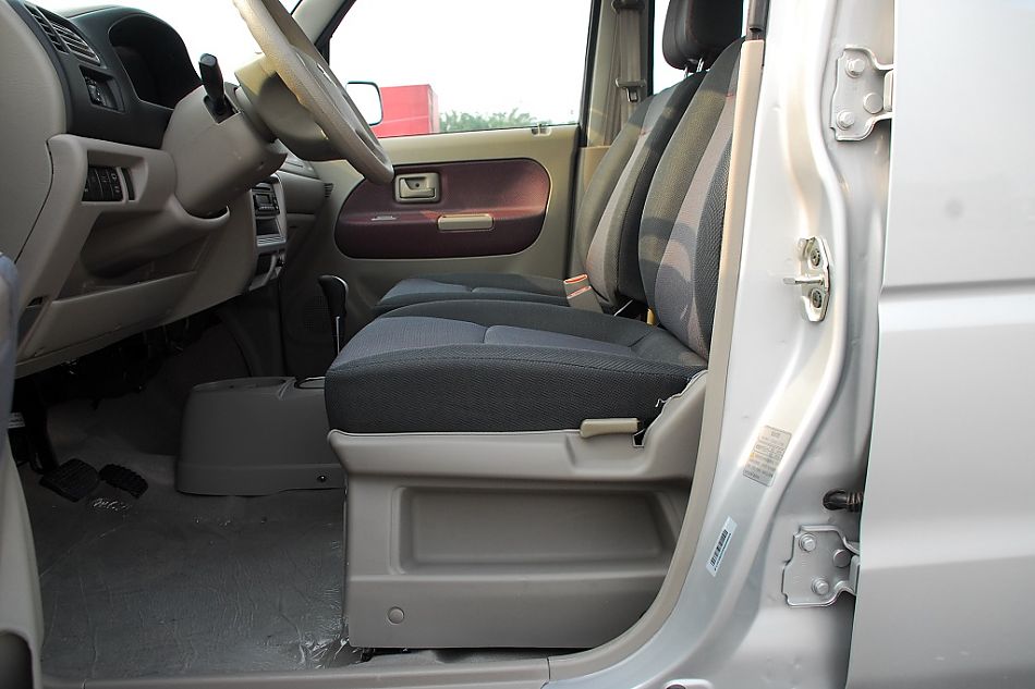 昌河铃木手自一体版北斗星内饰