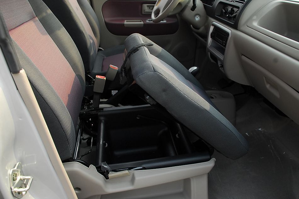 昌河铃木手自一体版北斗星内饰