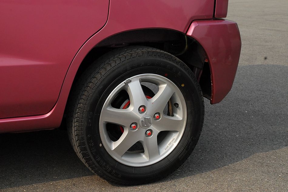 昌河铃木手自一体版北斗星外观