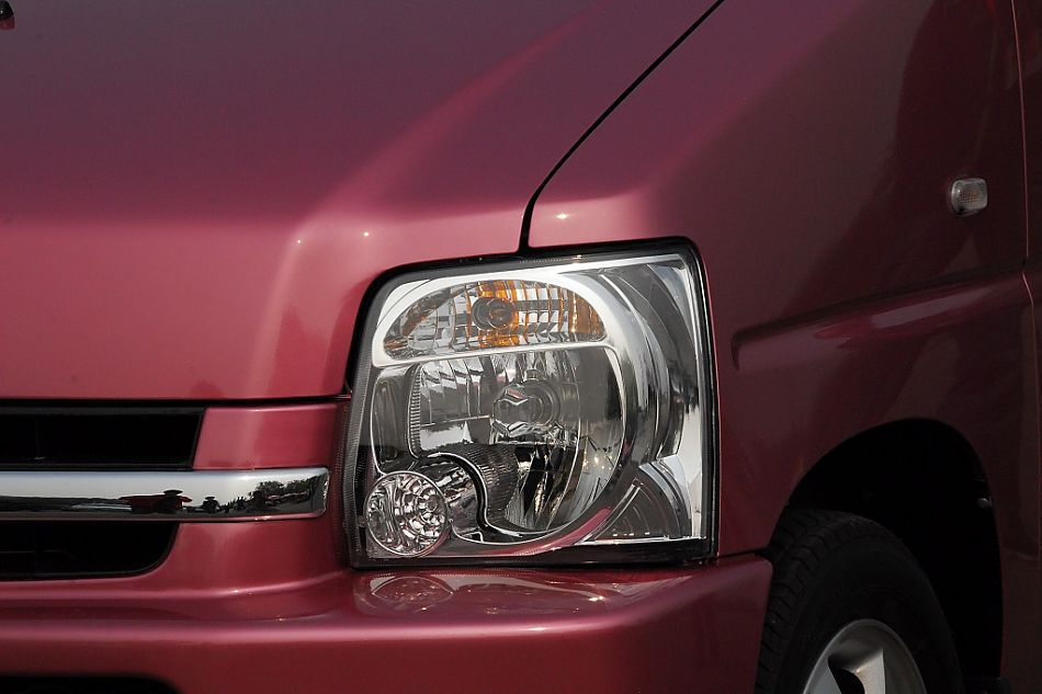 昌河铃木手自一体版北斗星外观