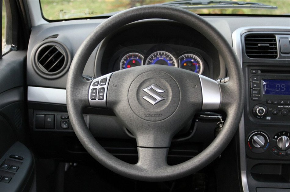 2013款 北斗星 X5 1.4L MT 豪华型