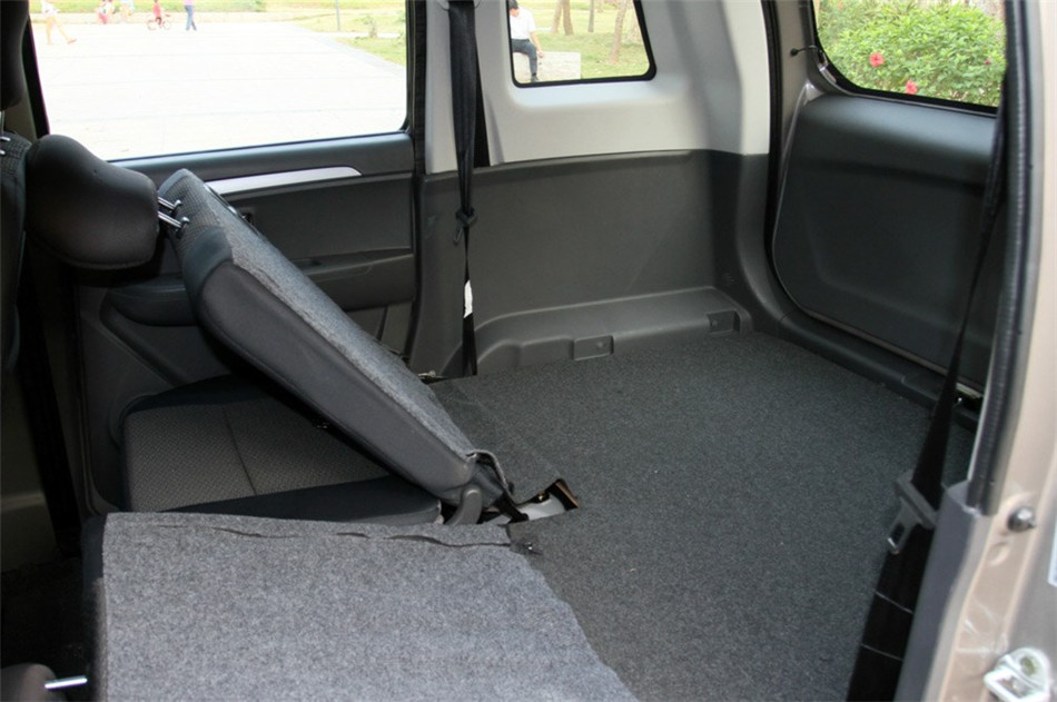 2013款 北斗星 X5 1.4L MT 豪华型