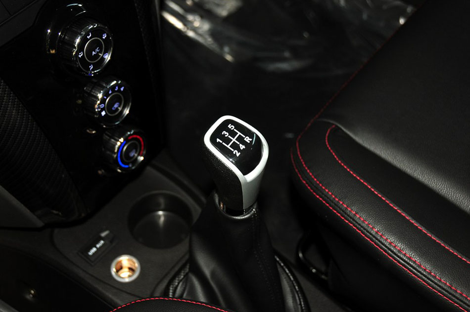 2014款 1.5L 手动精英型 内饰