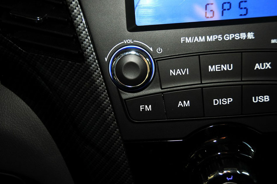 2014款 1.5L 手动精英型 内饰