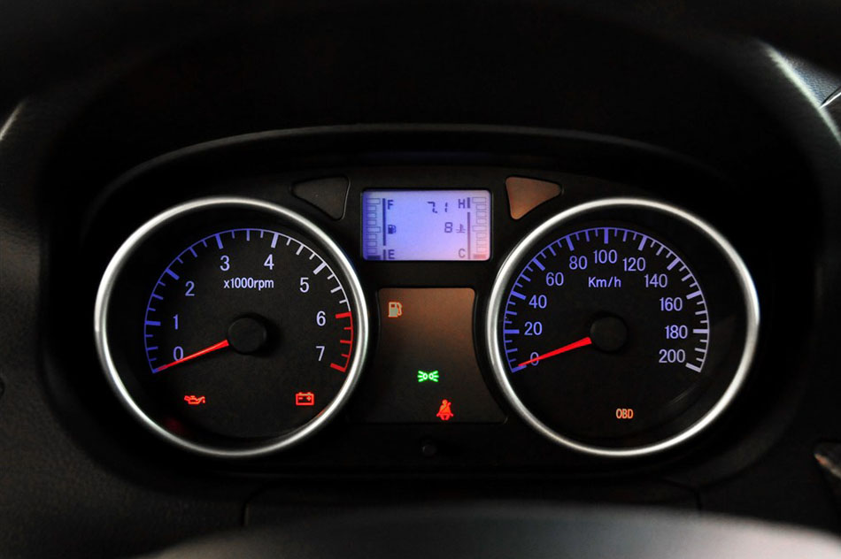 2014款 1.5L 手动精英型 内饰