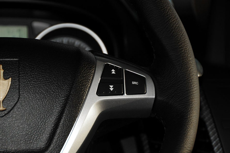 2014款 1.5L 手动精英型 内饰