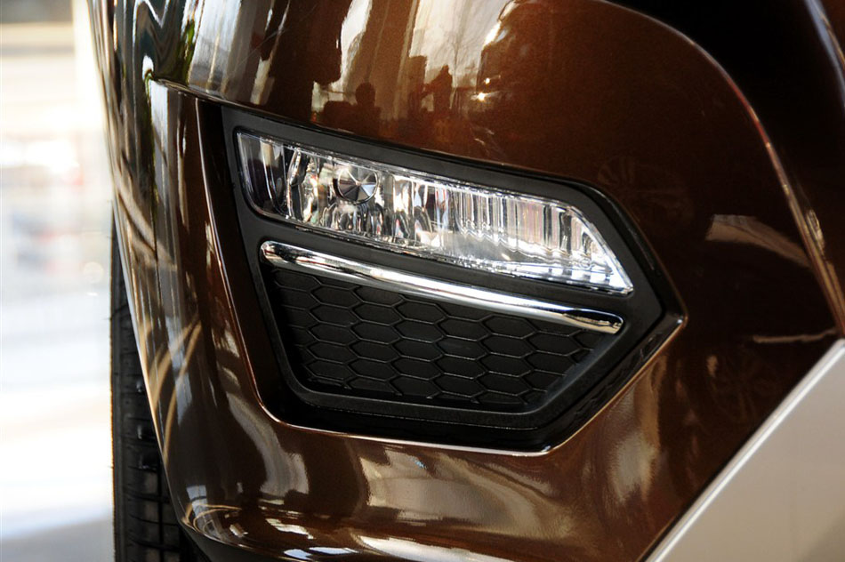 2014款 1.5L 手动精英型 其他